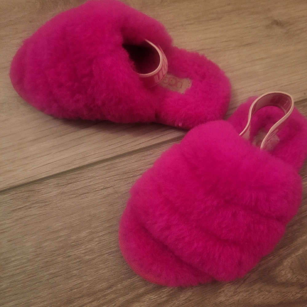 FLUFF YEAH UGG TODDLER SLIPPERS